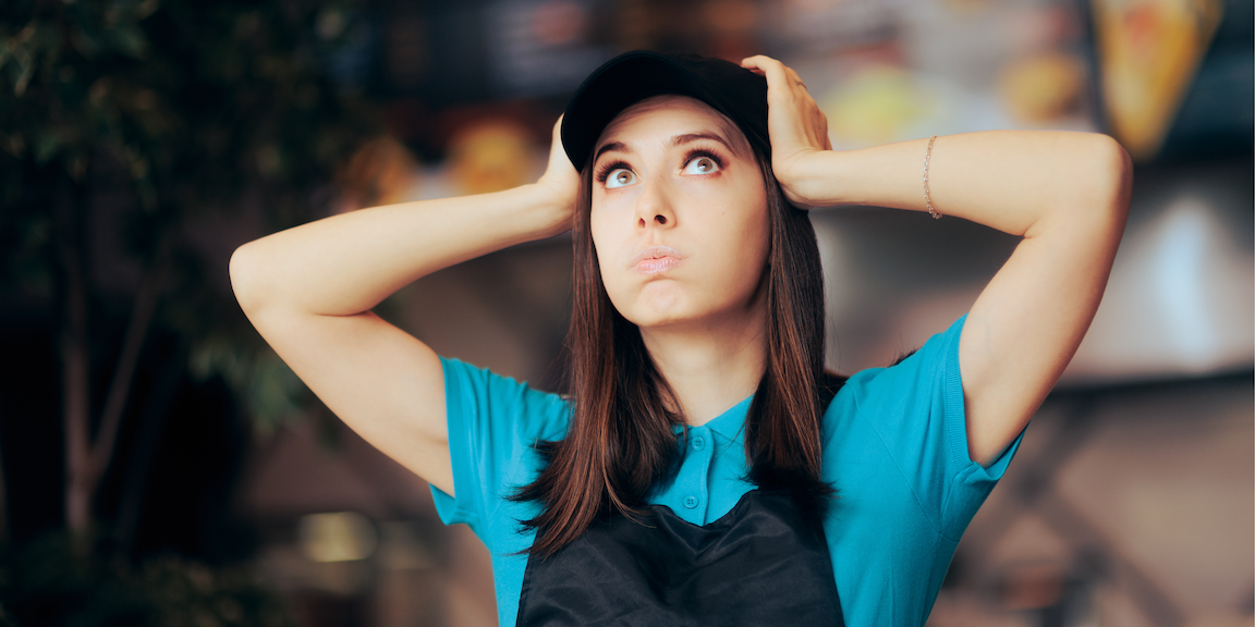 Woman woking at a restaurant